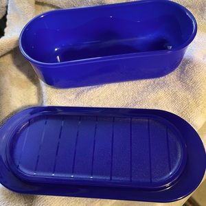 Tupperware butter dish with lid